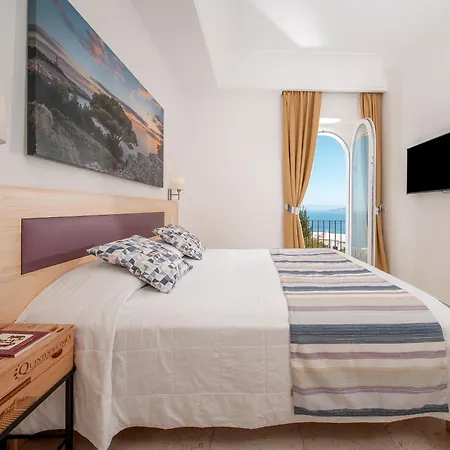 Capri Wine Hotel-3